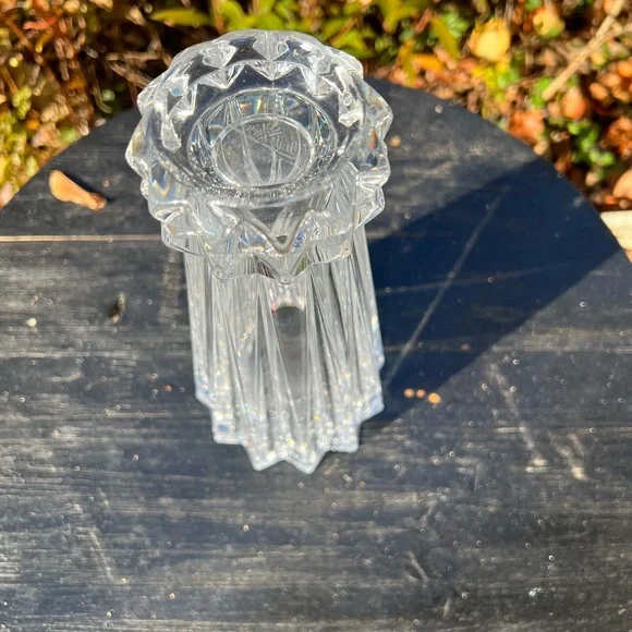 German crystal vase 10 1/2 inches high - Picture 2 of 5